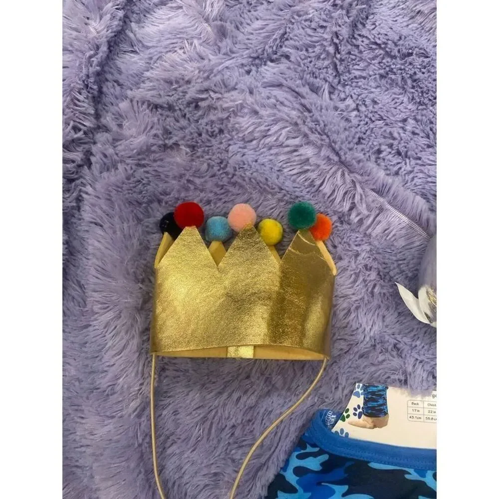 Large‎ Dog Birthday Shirt , Crown and 2 toys